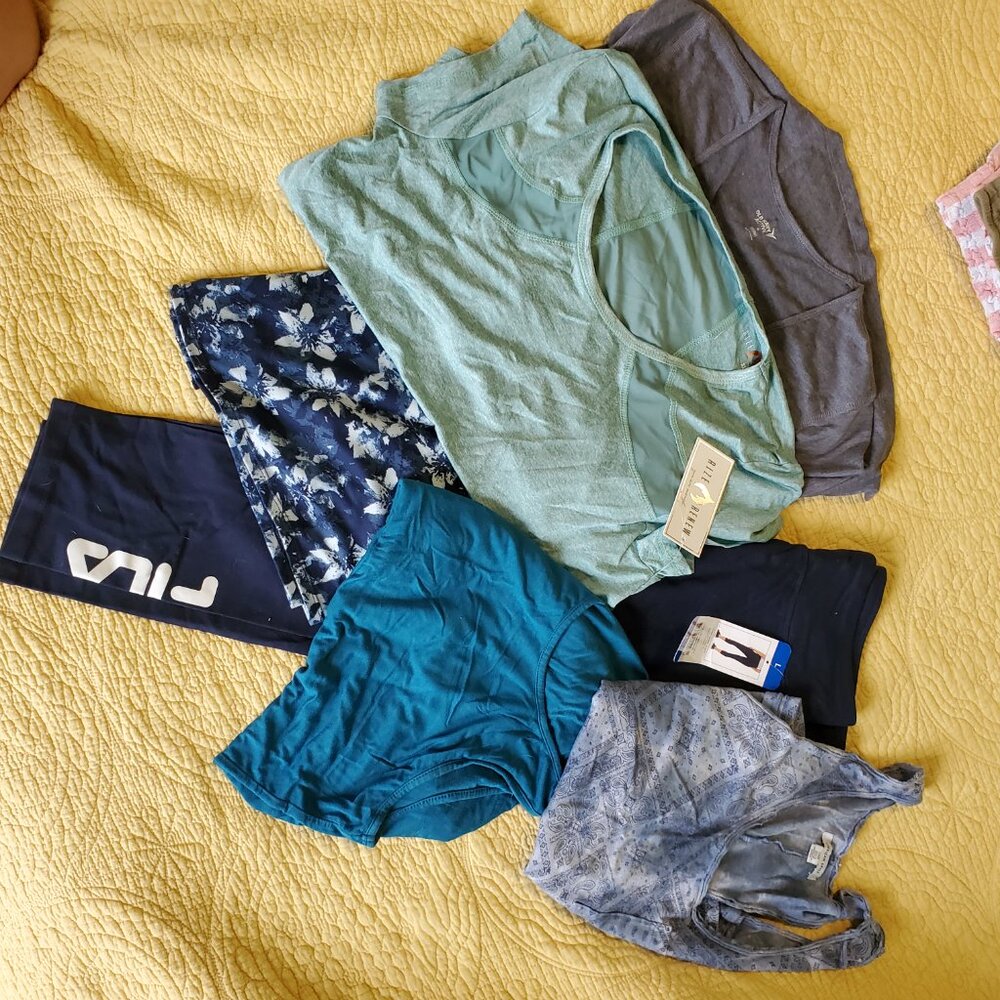 Fila Athletic Batch Tops and Bottoms, Size L
